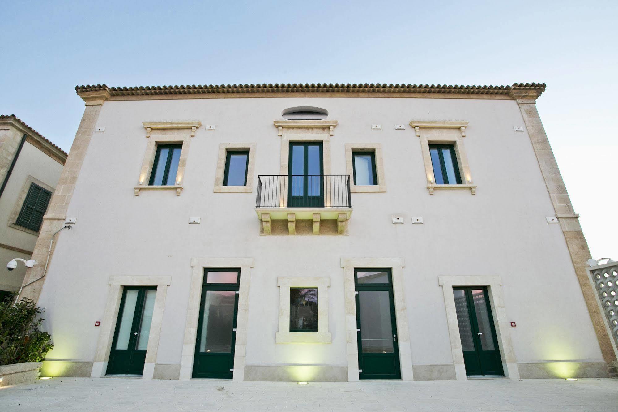 Zafran Boutique Hotel Donnalucata  Kültér fotó